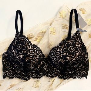 Black Lace Aerie Push-Up Bra